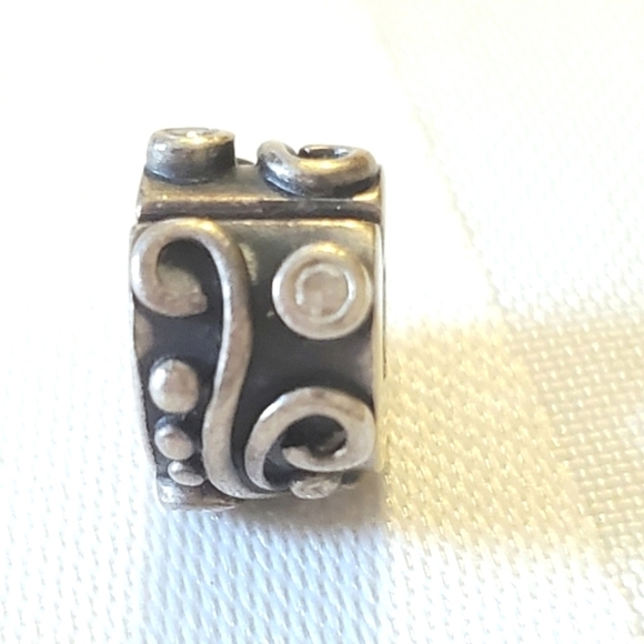 Pandora Tendril Cubic Zirconia Clip Charm 925 Sterling Silver 790380 - Picture 3 of 6